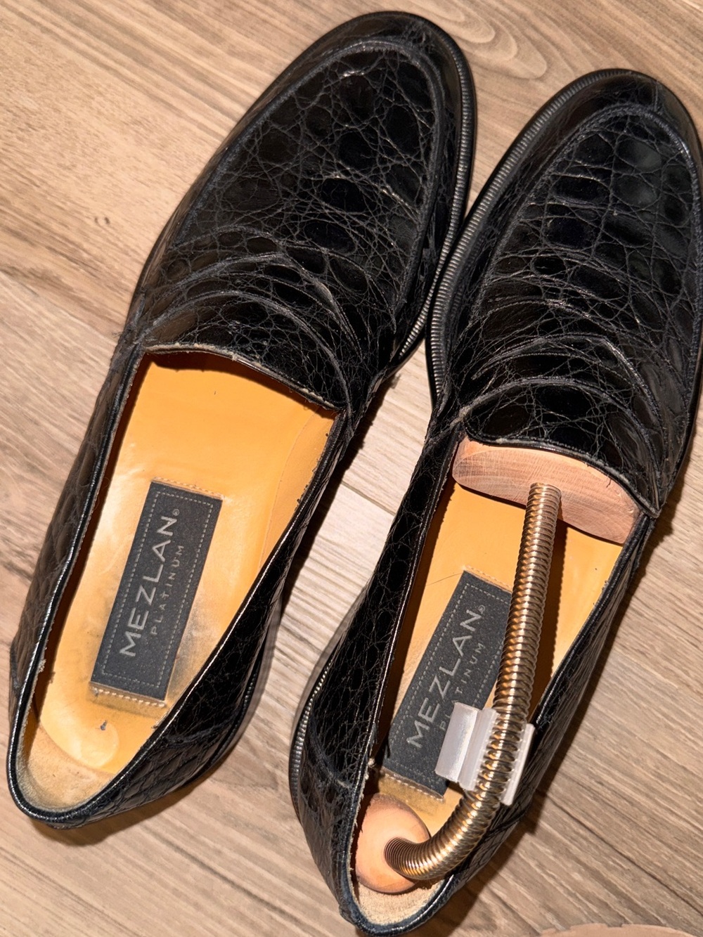 Mezlan Black Genuine Croc Leather Slip-On Loafers